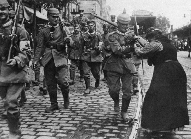 一战之后，法国想要严惩德国报仇雪恨，为何会遭到英法发对