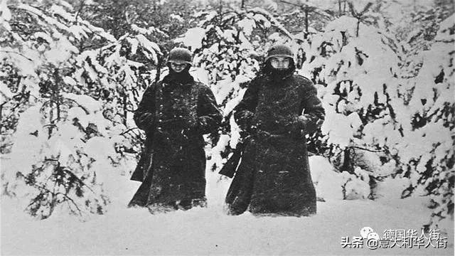 德国士兵在莫斯科冻死几十万，为何不抢苏联人的衣服穿？