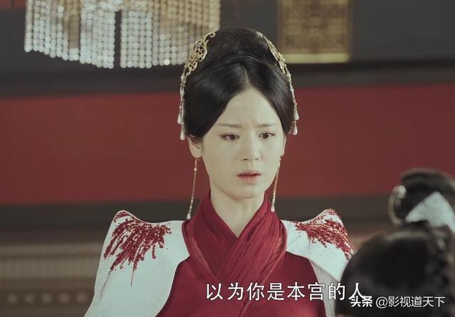 凤弈：朗坤没毁容前很帅，和皇后像一对，可他爱她时，她已嫁人