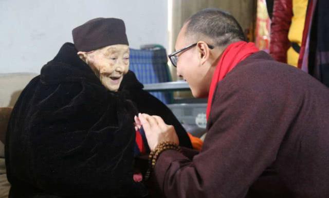 中国第一位肉身菩萨：29岁上五台山出家，还曾参加过抗美援朝战争